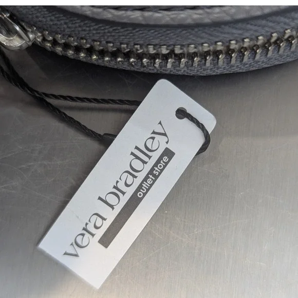 Vera Bradley Gray Faux Leather Essential Round Coin Purse Daisy Zip Pouch NWT - Picture 6 of 6